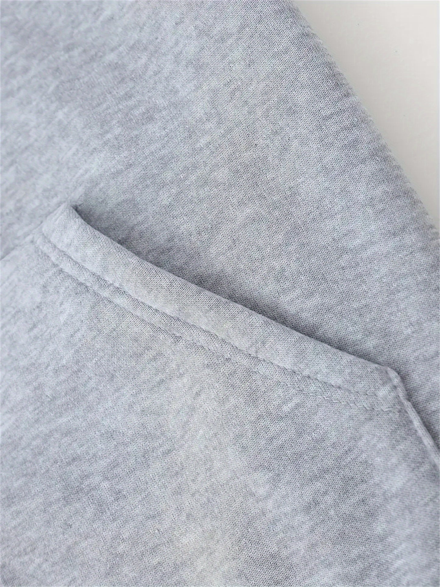 Women's Trendy Black Hoodie with Dog Paw Print Cozy Fleece Zip-Up Sweatshirt and Kangaroo Pocket