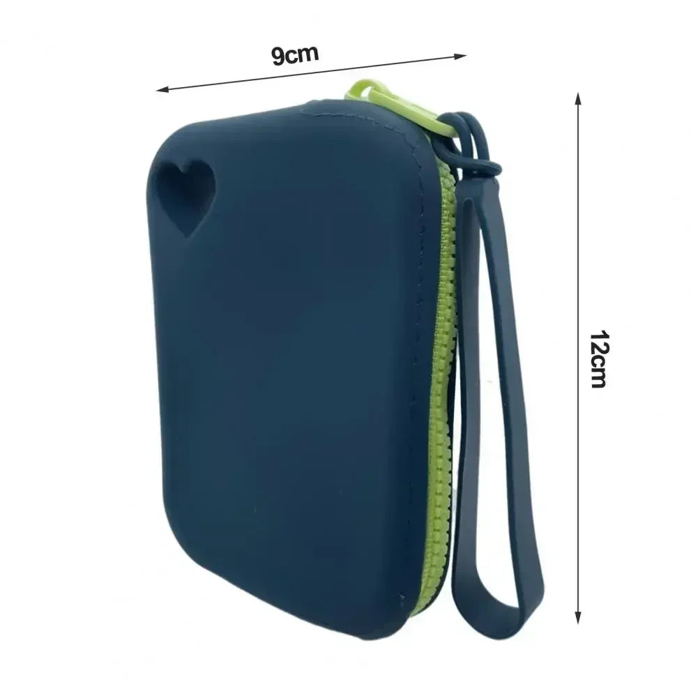 Silicone Dog Treat Pouch Portable Snack Bag Lightweight Odorless Attachable Belt for Training