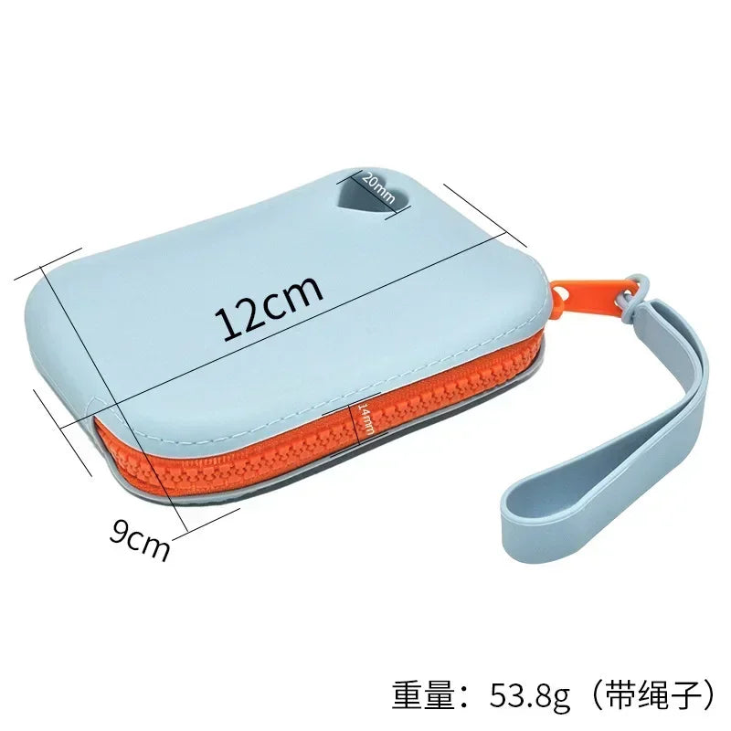 Silicone Dog Treat Pouch Portable Snack Bag Lightweight Odorless Attachable Belt for Training